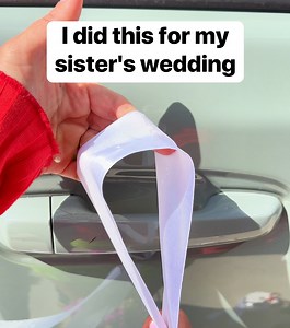 1.2M views · 12K reactions | Easy wedding tip Liz uses a ribbon and flowers to create a gorgeous floral accessory for her sister's send off car. This original video was produced by Network Media LLC, Wonder and Raw, and Liz & Jeff. #wedding #weddingflowers #floriest #car | Crafts Hacks and Laughs | Facebook