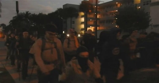 61st Annual Barefoot Mailman hike begins in Pompano Beach