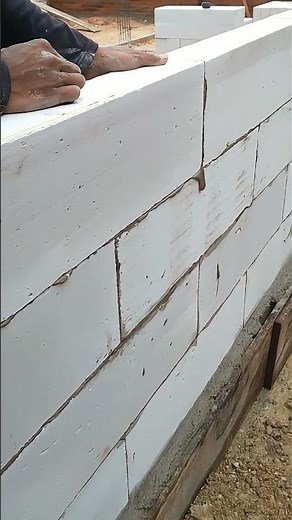 Keep Every Block Aligned with the String Line!