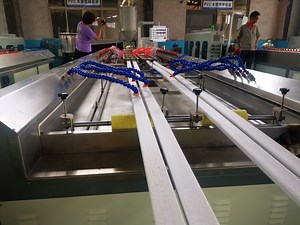 [Hot Item] Plastic Fence Pole Making Machine Using Recycled Plastic