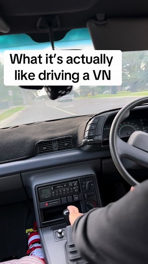 Notice how nothing works lol #holden #v8