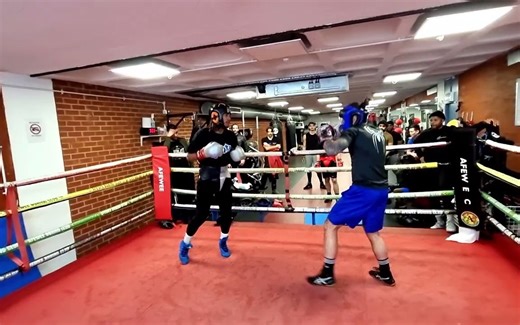 拳击实战练习赛2（古巴拳击查尔斯馆）SEMI PRO BOXER vs AMATEUR BOXER