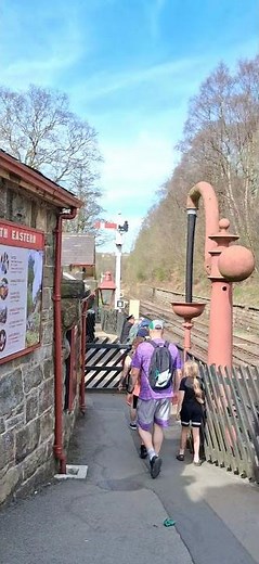 GOATHLAND RAILWAY STATION PLATFORM, AS SEEN IN HARRY POTTER AND HEARTBEAT 💓