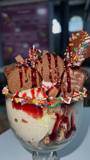 Super Fla | Cuba Foodie & Travel Guide on Instagram: "🍨Heladería en La Habana Vieja 📍 @heladomio_cuba 🍦 ✅Buena Calidad los helados artesanales. 📌Comenta (Menú) y te lo envío a Dm 📲."