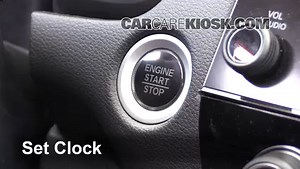 Comment régler l'horloge / changer l'heure sur un 2017 Honda CR-V EX 1.5L 4 Cyl. Turbo