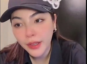 【中字】Faye这是拿谁的手按屏幕啊...生日会主题是心肺有氧运动，看来会很刺激噢24-10-10直播