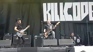 Los geht's! Killcode weihen die Bühne beim 22. Bang Your Head Festival ein. (bs) | ZOLLERN-ALB-KURIER