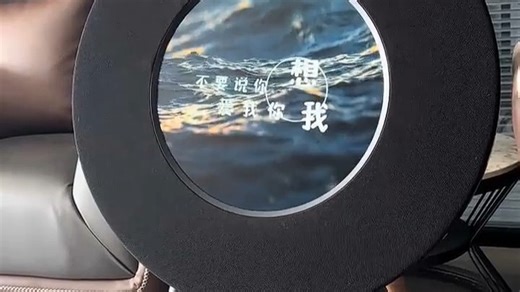 震撼音效来袭，沉浸体验再升级！搭载Hi-Res高解析音频技术，还原每一处声音细节。通勤、运动、学习多场景适配，降噪实力派让专注更纯粹。真实用户反馈：戴上瞬间仿佛