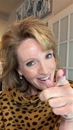 Renee Rapp's Musical Journey and Tortoiseshell Heels