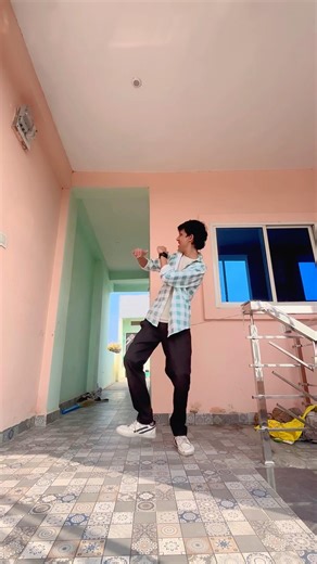 solid body 💪i #shortvideo #shorts #dance #dancevideo #viral #trending #explore #foryou