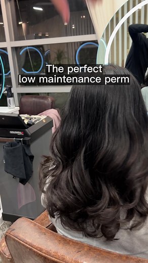 Romantic Low Maintenance Curls at Salon At Goldhill