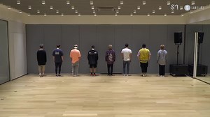 SUPER JUNIOR 'SUPER Clap' Dance Video公开！特效太搞笑啦