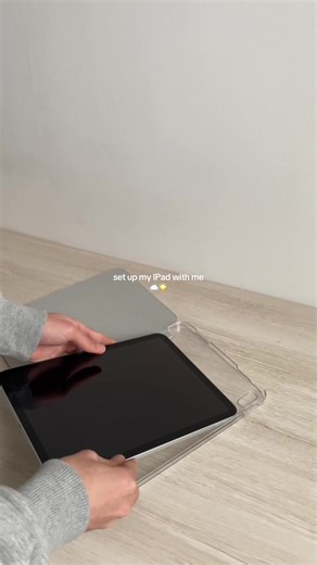 set up my IPad with me #ipadunboxing #ipada16 #appleunboxing #ipad11gen #fyp @apple