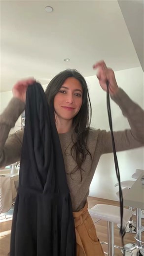 How to put a drawstring back in a hoodie! #fashionhack #personalwardrobestylist #lifehack