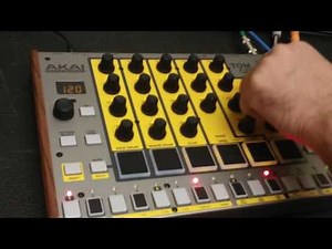 Akai Tom Cat First Tweak