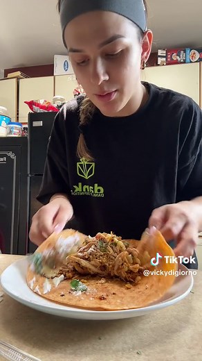 How to Properly Fold a Burrito: Step-by-Step Guide
