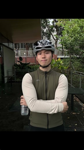 No boring rides for guys! 🔥 Inbike on, lock the beat, ride like a pro #cycling #riding