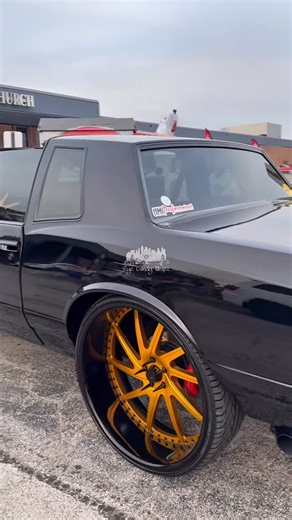 EyeCandyWhipz on Instagram: "Them rims look good #eyecandywhipz ‼️TAG OWNER‼️ ‼️DON’T FORGET TO FOLLOW MY PAGE AND SUBSCRIBE TO MY YOUTUBE CHANNEL AND HIT THE BELL TO STAY NOTIFIED‼️"