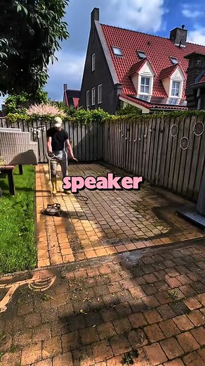 What’s something that’s completely obvious to everyone else… but you only just realized? 🤯😂 We’ve all had that “wait… how did I not know that?!” moment — from everyday facts to basic life skills that somehow slipped through the cracks. What was yours? 💬 Share your funniest realizations in the comments, ❤️ like if you’ve had a major “aha” moment, and 🔔 follow for more relatable posts! #Facepalm #LifeLessons #Relatable | Reddit Life