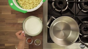 Creamy Pizza Macaroni and Cheese