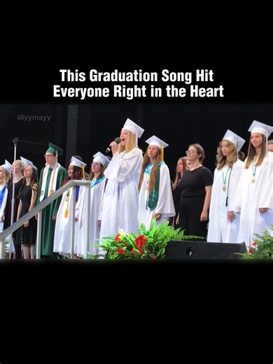 This Graduation Song Hit Everyone Right in the Heart #FlashMob #GraduationVibes #PHSGraduation #SchoolDance #DanceSurprise #PartyAtGraduation #HighSchoolMemories #ViralDance #school #fpyシ #viral #graduation #singing
