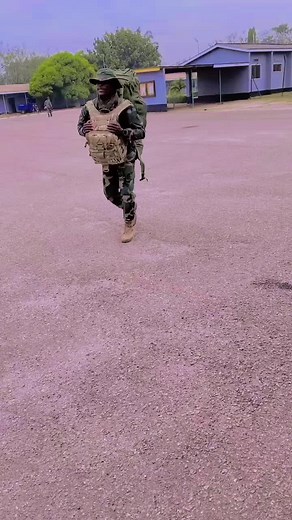 Home coming 🤗🤗#goviral #fypppppp #grateful #militarylife #militaryhomecoming #homecoming #fypp @Hajia Hamida 💞💞 @Honam Sardine Ba❣️🦋 @🍁ŠMĂŘŤ🍁👁️🐺🌛♐️ Deity @QWAJO MORE 💗 @🙍‍♀️Mummy’s💜❤️Heart💜❤️ @raymondkwakusoldi @Aliens&Coffee 👽 @🔱👽Alien Soldier🪖