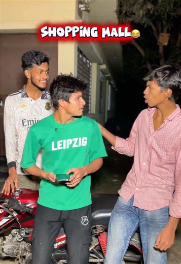 Funny Shopping Mall Prank