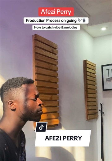 AFEZI PERRY Catching Vibe & Melodies at Turf Squad Studios #TurfSquad #TurfSquadStudios #Tarkwa #studio #Music #tarkwamusic #recordingstudio #ghana #freestyle #Studio #rawtalent #tarkwa