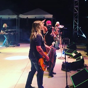 Singing with Bret Michaels at Ribfest in Mankato, MN! What a great show!! He called me kitty!! #katperkinslive #bretmichaels #ribfest Vetter Stone Amphitheater | Kat Perkins