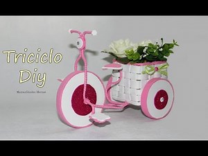 Triciclo de goma eva y alambre