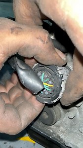 188K views · 670 reactions | Mechanic Tips Remove Transmission Connector #transmission #viral #reel #autos | Abdullah auto electrician | Facebook