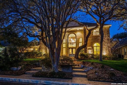 15742 Dawn Crest, San Antonio, TX 78248 | Estately 🧡 | MLS# 1944464