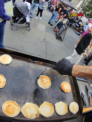 Soñando en Grande: Aprendiendo Inglés con Buena Vibra