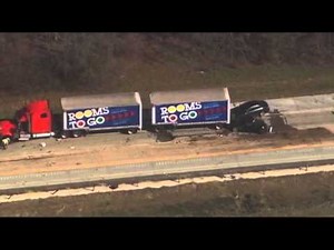 Raw: Fatal Fiery Highway Crash in Ga.