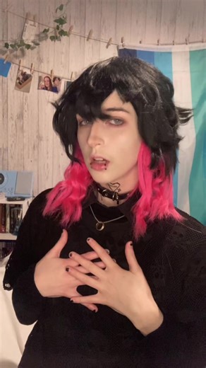 14 Days with Mew: A Yandere Journey