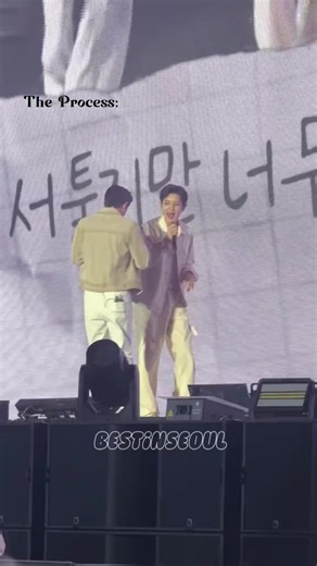 Adorable Moments with EXO’s Chanyeol and Sehun