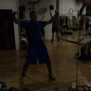 6am #training #fitness #fitfam #exercise #morning #southmiami #gyminsouthmiami #gym #life #workout #hard #summer #fit #mfitness #mike #coach #coaching #healthyfood #health | M Fitness Gym