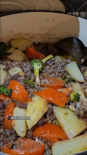One Pot Spicy Ground Beef Stew | Rich, Tangy & Comforting One Pot Meal