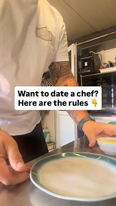 Dating a chef sounds romantic -endless food, late-night dinners, passion and creativity. But here’s the truth you need to know before stepping into this world: ⸻ 1️⃣ Respect the schedule Chefs don’t live by weekends or holidays. Christmas dinner? They’ll be in service. New Year’s Eve? Double shift. Love means understanding that their calendar belongs to the restaurant. ⸻ 2️⃣ Messy at home, perfect at work Don’t expect Michelin plating on your table every night. Sometimes, after 14 hours in the k