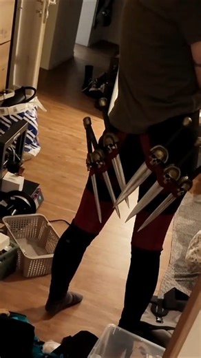 Sewing a dagger harness for my Kibellah Cosplay #warhammer40k #roguetrader #diy