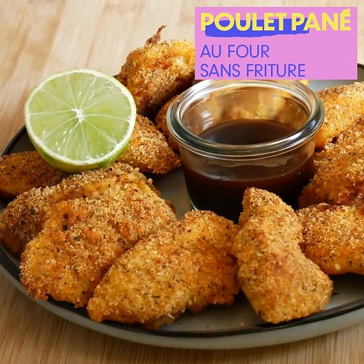 Poulet Pané Au FOUR Et SANS Friture ! 😲🍗 La recette, c'est juste ici 👇 Pour 2/3 personnes : 2 gros filets de poulet 1 citron vert et son zeste 1 cc d'herbes 1 oeuf 2 gousses d'aïl 1 cc de paprika fumé 50 gr de panko 50 gr de parmesan Sel et poivre Farine (juste pour le poulet) Four : 180°C pendant 30 min puis 5 min de plus après avoir retourné les panés. | Chocmiel cuisine