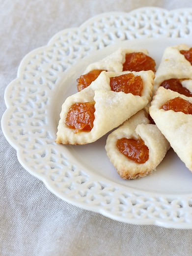 Apricot Kolacky Cookie (Kiffles) Recipe
