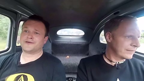 Oldschool Garage — Kanaltrailer