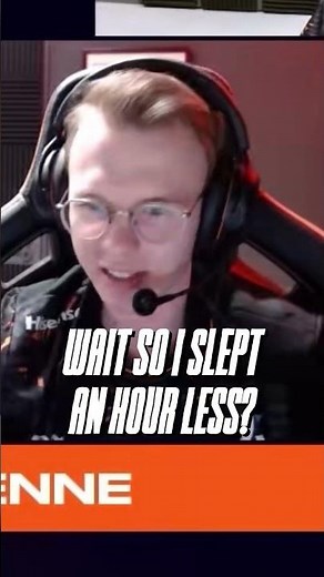 We slept an hour more or less? #fnatic #leagueoflegends #lec #esports