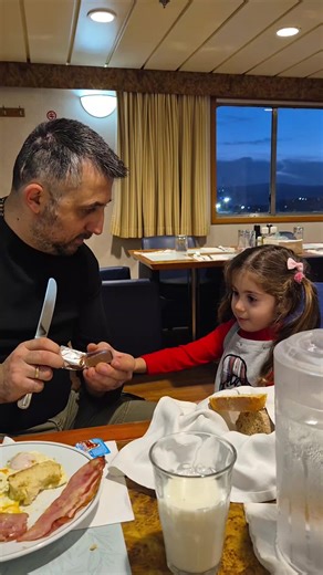 Βίντεο χρήστη 💋Team Arreti – Women Who Rise (@arreti85tiktok) με μουσική Kasper - Kasper 💕Χρυσομαρή 💕