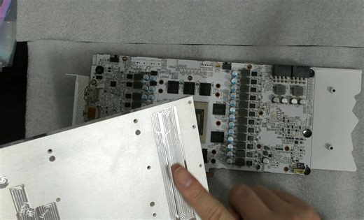 没差独家设计并定制的盈通Radeon RX6800 XT樱瞳花嫁纪念版CNC精雕纯铜镀纯铜（银包风冷/水冷盖板经历三个多月终发布-顺便说说其中故事大体过程时间线