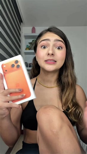 Unboxing del iPhone 17 Pro Max y AirPods Pro