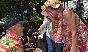 Woman wins Keys conch-blowing contest; accepts proposal - WSVN 7News | Miami News, Weather, Sports | Fort Lauderdale