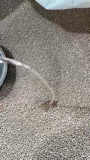 Do you know what’s this? Come close to the material use inside the air dryer….