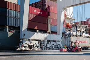 ILWU: Don’t blame labor for ports’ market share drop